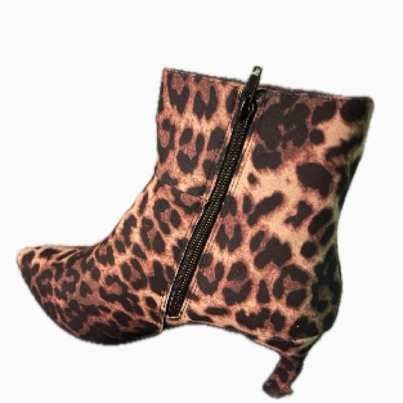 New! MADDEN GIRL Stormyy Booties. Leopard print. Size 7 - Picture 11 of 13